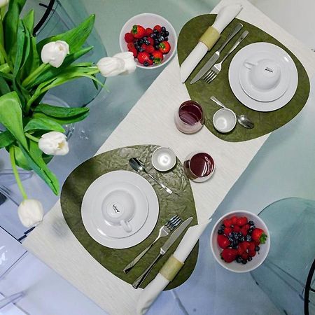 Sant'Agnese Smart Apartment Милано Екстериор снимка